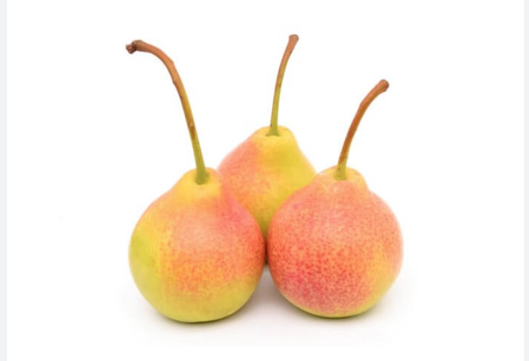 Coliflor con tortilla de claras y tres peras de san juan tamaño de puño.